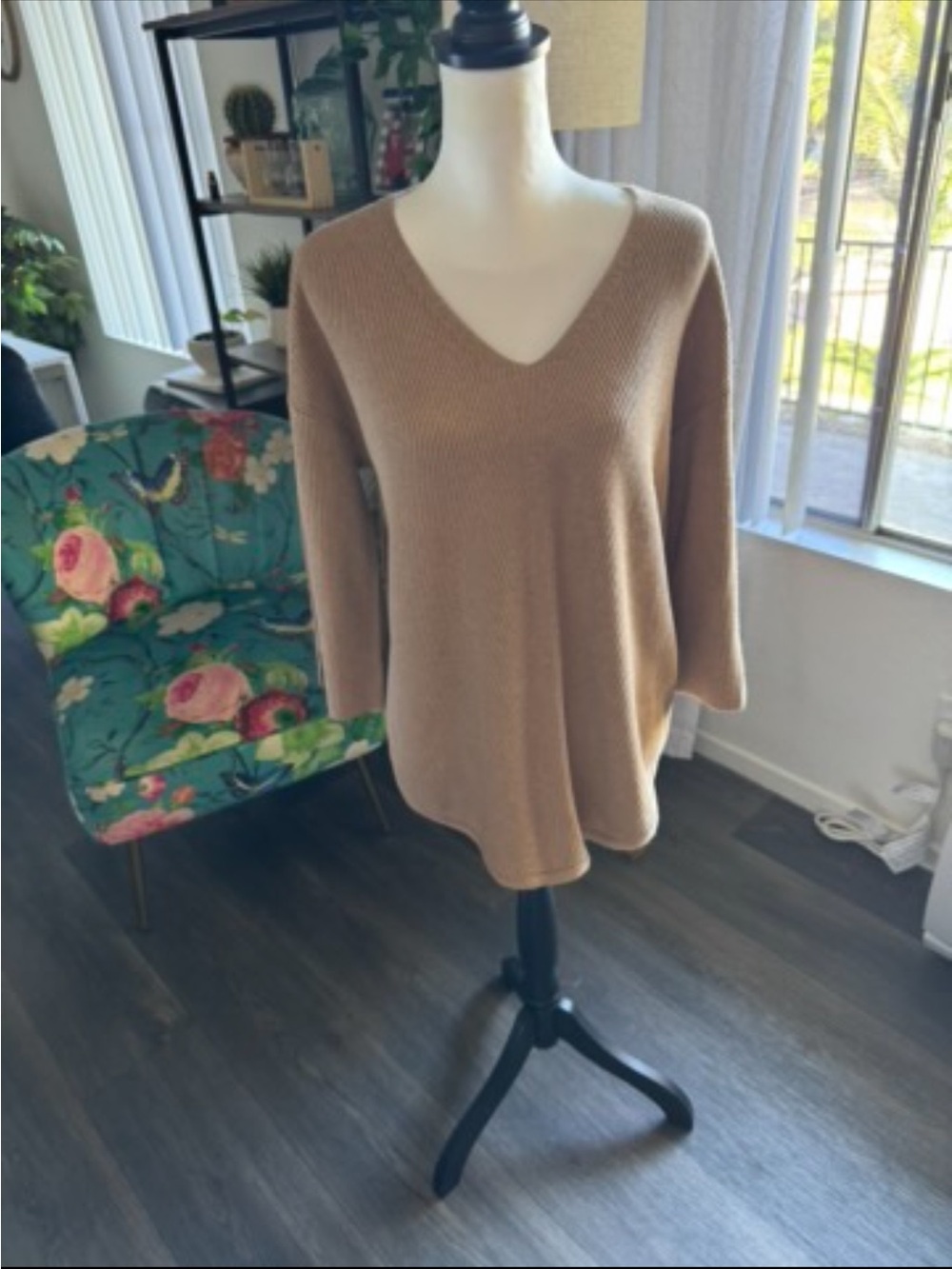 CHICOS V-Neck Light Brown Women's Knit Sweater